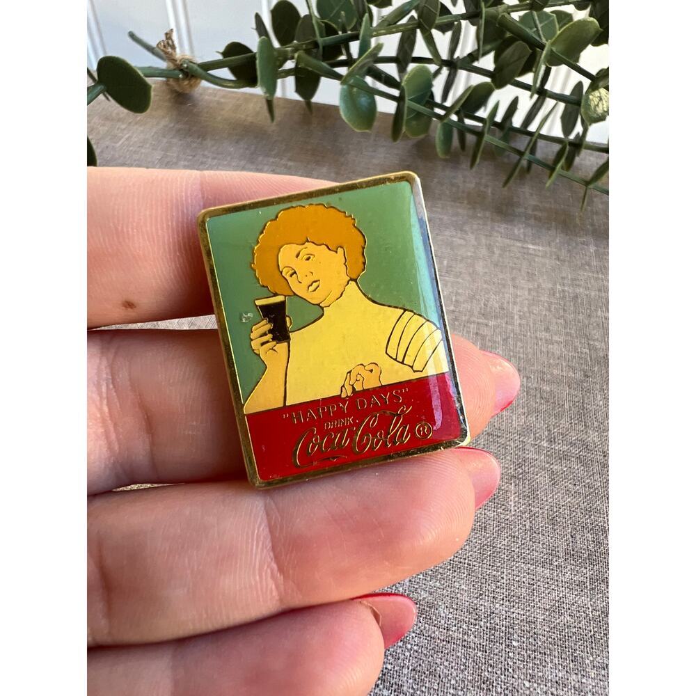 Vintage 1994 Coca-Cola "Happy Days" Enamel Pin | Collectible Retro Drink Ad Pin